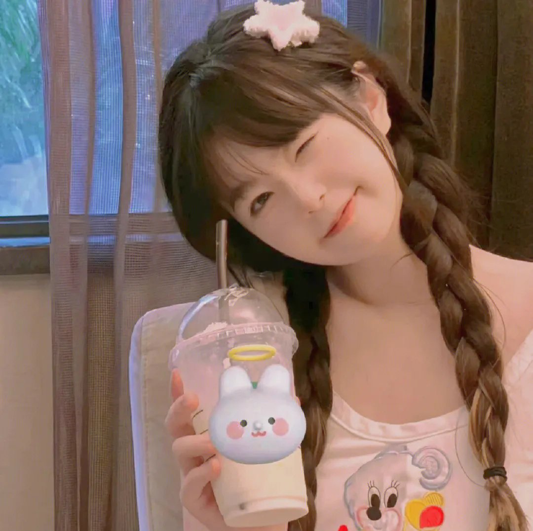 我家的女儿交不到男朋友