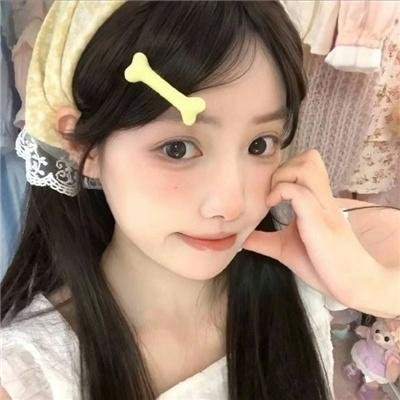 夹缝中